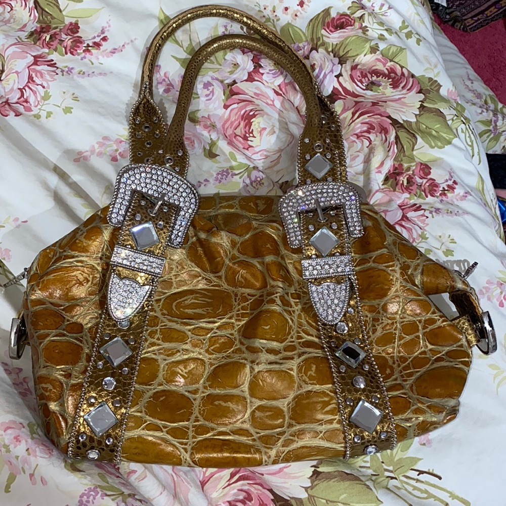 Charm & Luck purse